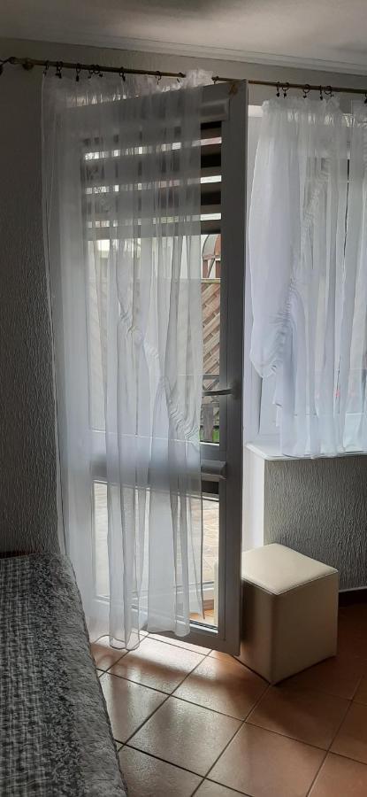 Pokoje&Domki Andrzej Kaczor Pobierowo Esterno foto